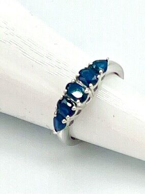 Vintage Chuck Clemency Sterling Silver  with Blue Sapphire Five-Stone Ring Sz 5